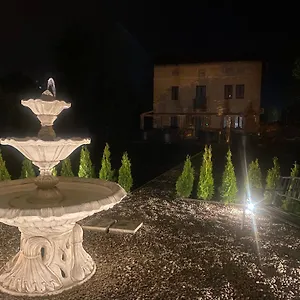 Vera Park & Wellness Bed and breakfast
